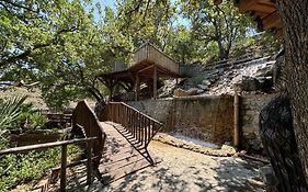 B & B Le Casette Sull'Albero Di Villa Alba